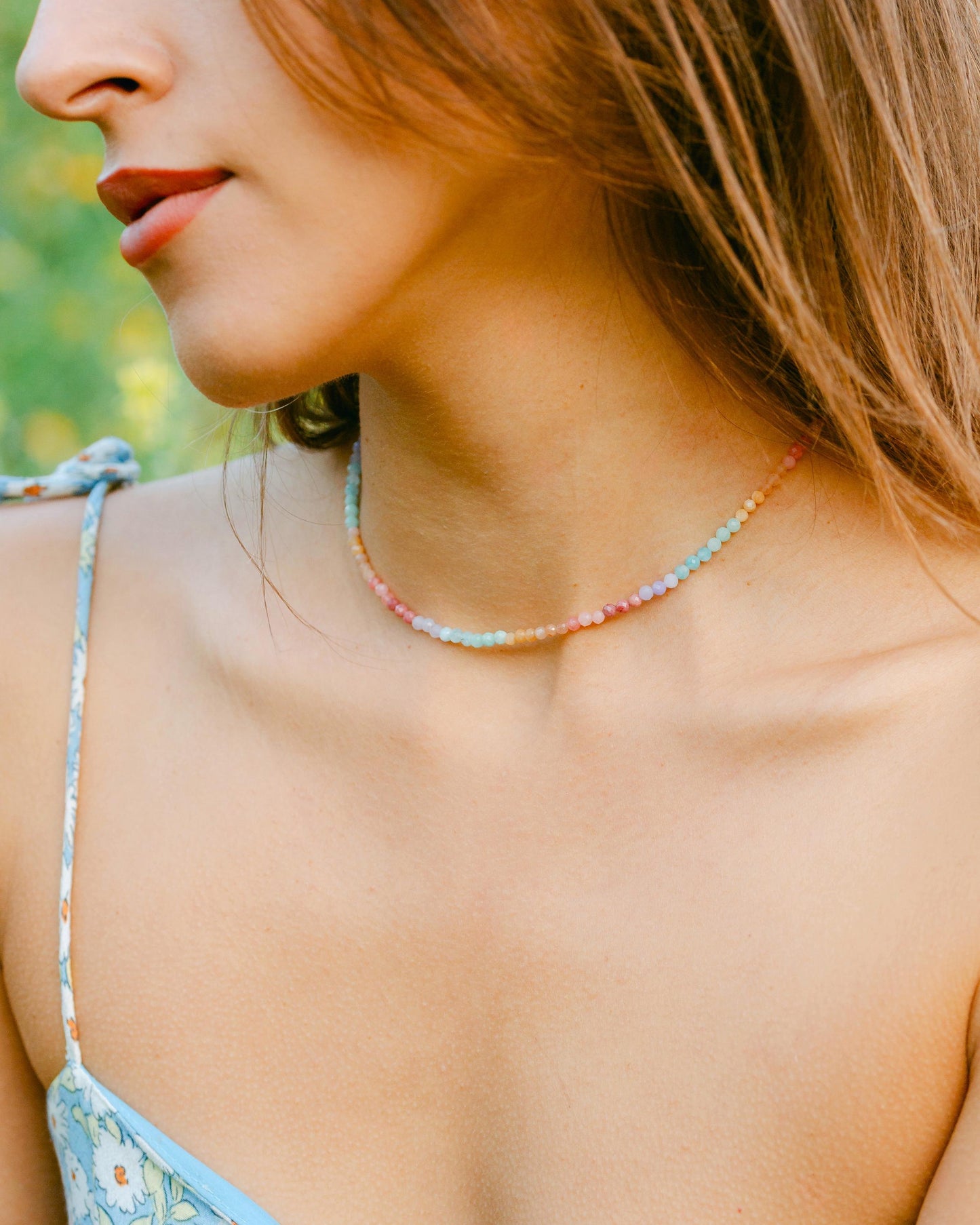 RAINBOW - Bunte Perlenkette aus echten Edelsteinen in Regenbogenfarben