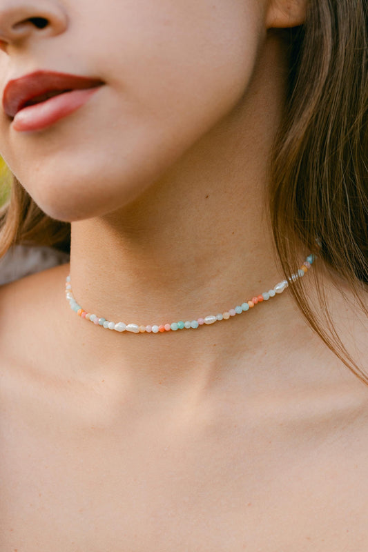 PARADISE - Bunte Süßwasserperlenkette mit echten Edelsteinen